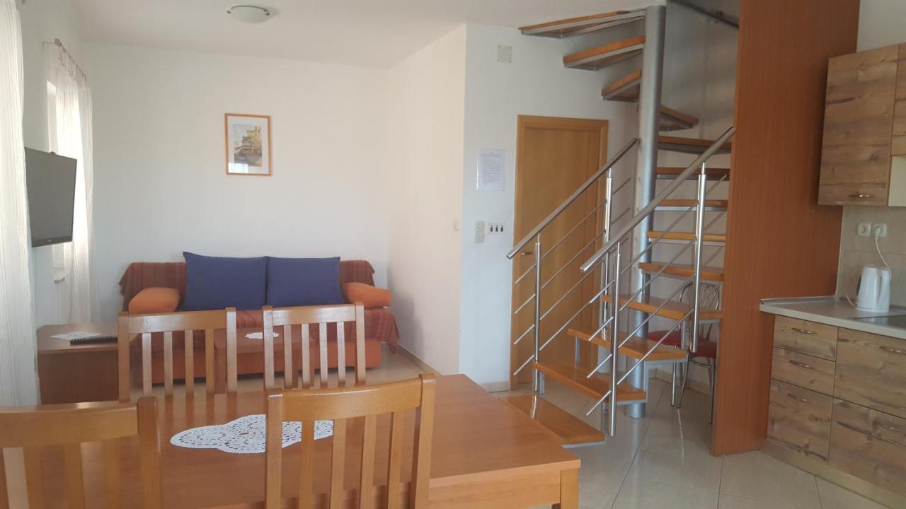 Apartments Iva Повляна Екстер'єр фото